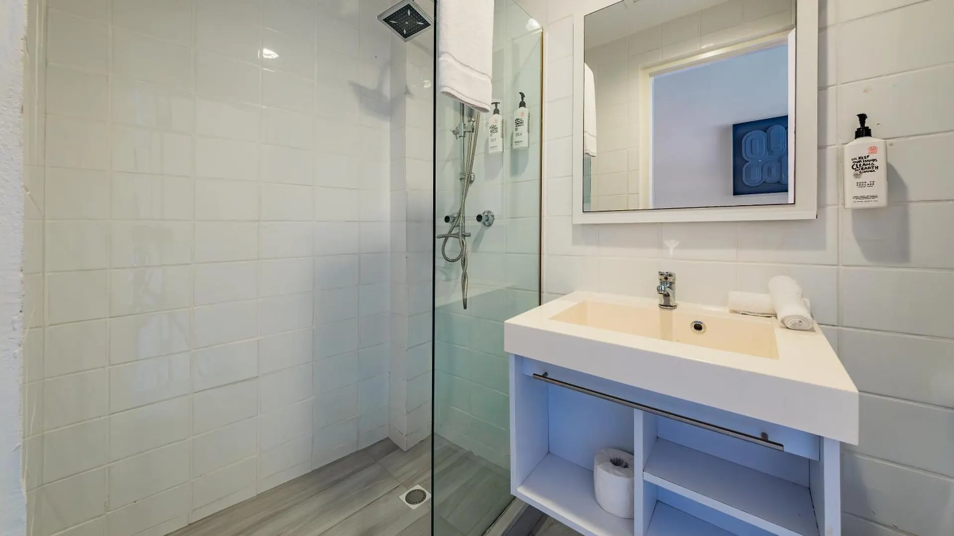 The Freedom Hotel Willemstad